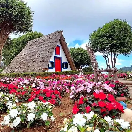 Casa Eiras, Nº48 Lägenhet Santana (Madeira)